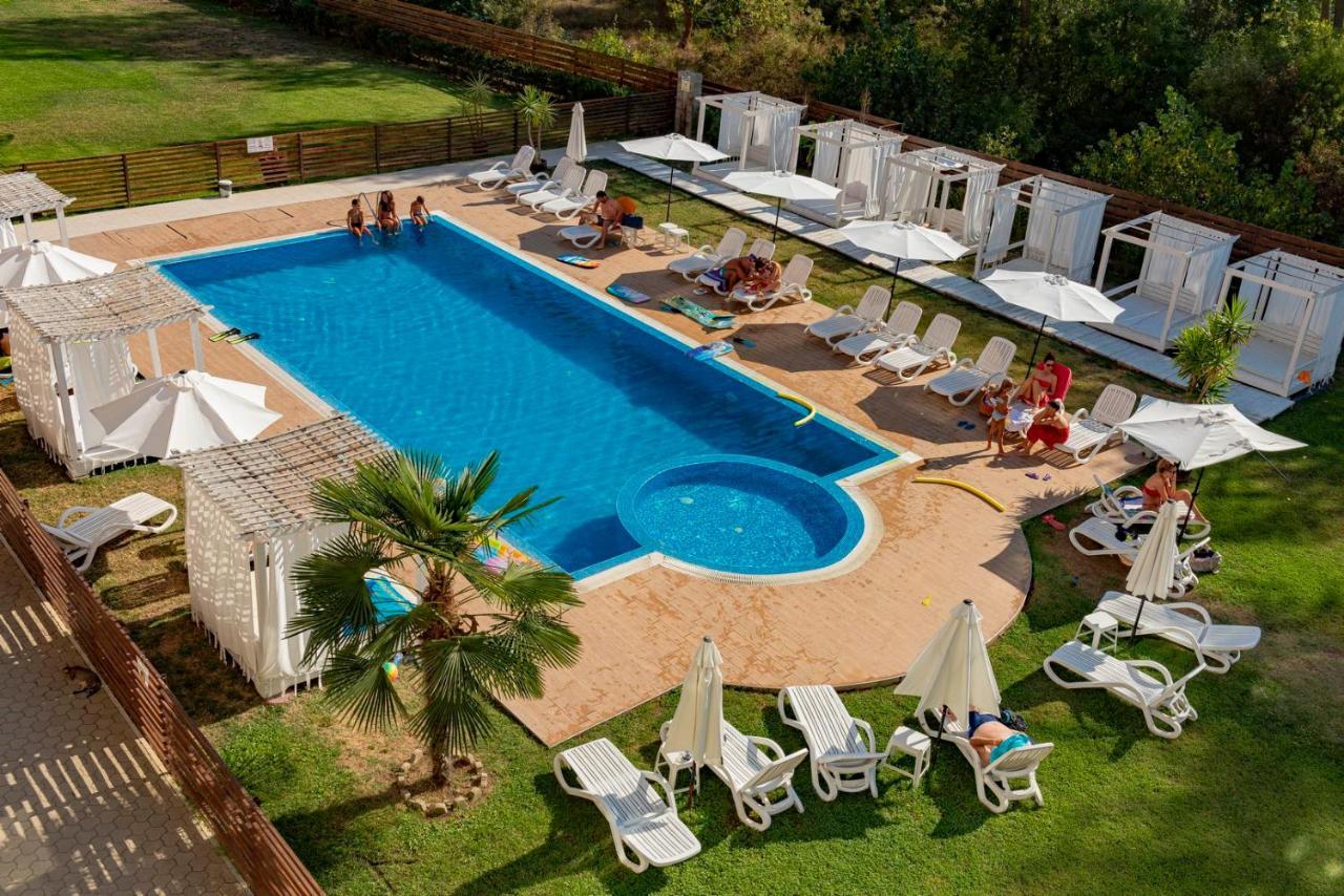 Menada Rocamar Apartments Царево Екстер'єр фото