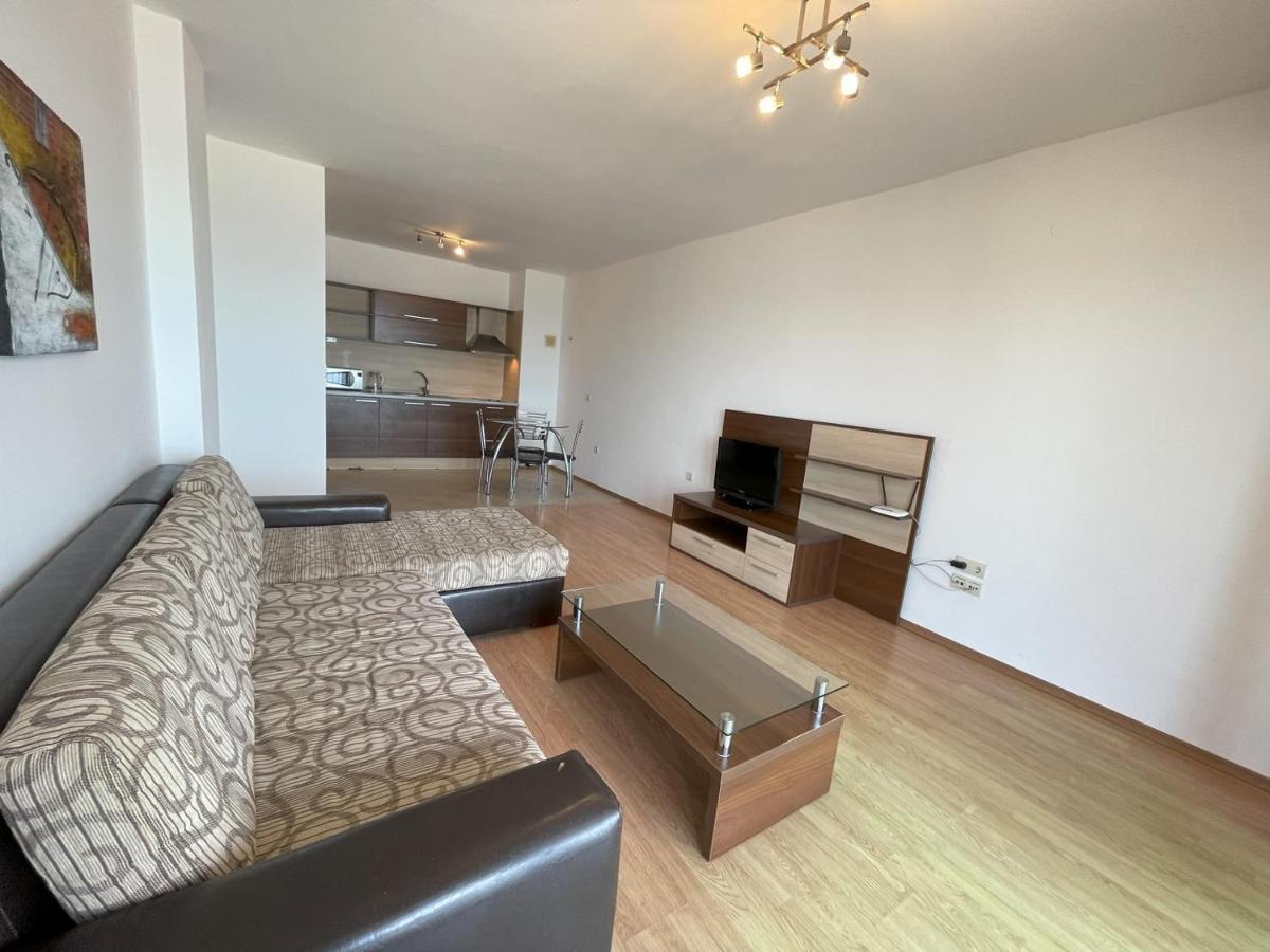 Menada Rocamar Apartments Царево Екстер'єр фото
