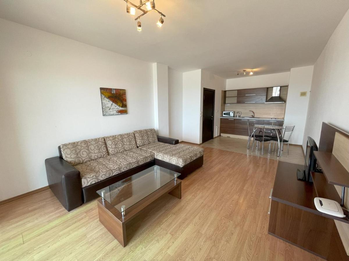 Menada Rocamar Apartments Царево Екстер'єр фото