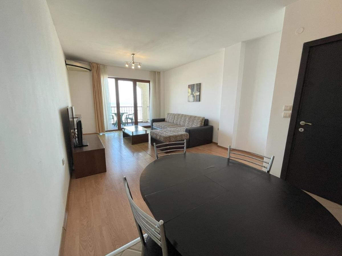 Menada Rocamar Apartments Царево Екстер'єр фото