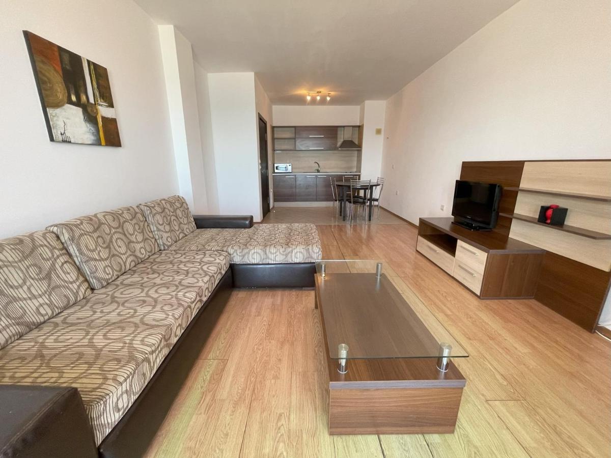 Menada Rocamar Apartments Царево Екстер'єр фото