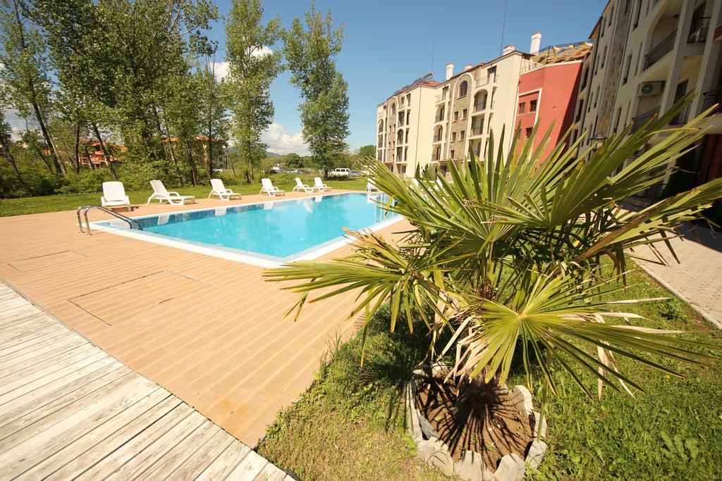 Menada Rocamar Apartments Царево Номер фото